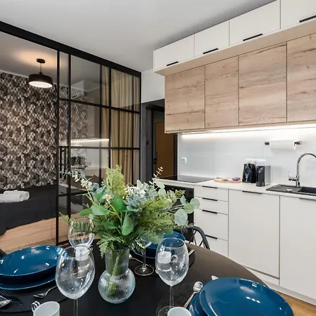 Modern&Cozy Garbary Apartment With Parking And Balcony By Noclegi Renters Poznan Exterior photo